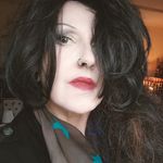 Marion Lill - @gwynifer - Instagram