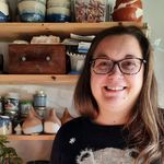 Marion 👋 Potière🍶 Prof 🫖 à côté de Lyon - @atelier_ici_la_terre - Instagram
