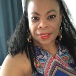 Marion Savage - @cakebakemarion - Instagram