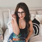 Marisa ✨ bookstagram - @marisareadshere - Instagram