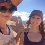 Marissa + Ashley Rose Williams - @the_holistic_sisters - Instagram