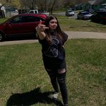 Marissa Beck - @marissalyn222 - Instagram