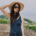 Marissa Salas - @buttoneyestoys - Instagram