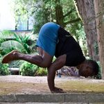 Mark Aitken - @bulkyboy_yoga - Instagram