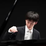 𝒁𝒆𝒑𝒉𝒚𝒓_🎹 - @markbai528 - Instagram