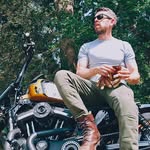 Mark Bennett - @motonewbrider - Instagram