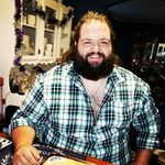 Mark Cheek - @mark.cheek.98 - Instagram