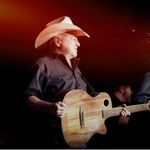 @markchesnuttprivateprofile - Instagram