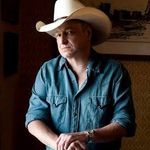 Officialmarkchesnutt - @markchesnutt0119 - Instagram