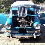 Mark Dyer - @eric_the_riley_elf - Instagram