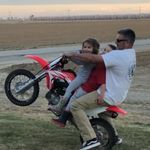 Mark Freitas - @clutchson - Instagram