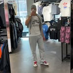 @marklanders.69 - Instagram