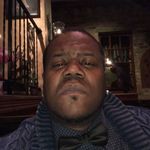Mark Moton - @lordofclippers_goldentouch - Instagram