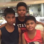 Monobrow - @mark_needs_friends - Instagram