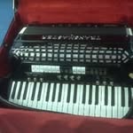 Mark Prewitt - @gigmusicstore - Instagram