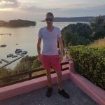 Mark Reisinger - @markreisinger - Instagram