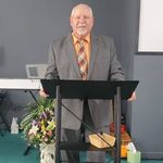 Mark Renner - @renner7159 - Instagram