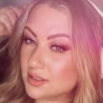 Makeupartist | Sångerska | Tiktok 28k+ ✨ - @watchmehighlight - Instagram