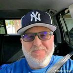 Markus Maxwell - Facebook