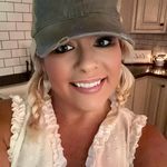 Marla Garner - @jeepgirl27 - Instagram