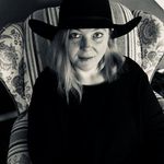 Marla Lundquist - @mommalala7777 - Instagram