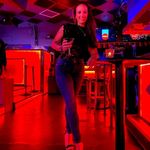Marla White - @mixing_with_marla - Instagram