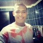 Marlon Quiñones - @marlon.quinones.94 - Instagram