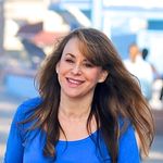 Marcia Bender 🎬 🎭 - @marciasfancycouch - Instagram