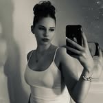 Martha Andres - @martha.anr - Instagram