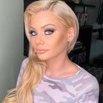 Martha Avery - @lycia378 - Instagram