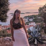 Martha Carruthers - @marthacarruthers96 - Instagram