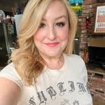 Marthahopperking - @lolahogue12 - Instagram