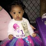 Martha Mireles - @martha.2303 - Instagram