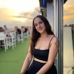 Marta Rebollar Serrano - @martarebollar99 - Instagram