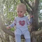 martha Strauss - @hoviy39445 - Instagram