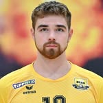 Martin Molnár-Nagy - @_bundii.19_ - Instagram