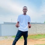 Martin Den - @martin.nyembo.180 - Instagram