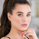 Rhoades martin nora - @rhoadesmartinnora - Instagram