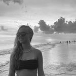 𝐌𝐚𝐫𝐭𝐢𝐧𝐚 𝐊𝐥𝐞𝐢𝐧 - @_martinaklein - Instagram