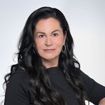 Martina Michel - Spacereading - @spacereading.martina.michel - Instagram