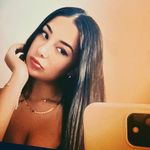 Martina Velez - @martinavelezb_ - Instagram