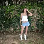 Martina Velez - @martinavelez._ - Instagram