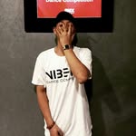 Marvin Roxas - @mavngrxs - Instagram