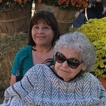 Mary Bencomo - @kittymary26 - Instagram