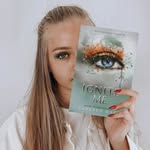 Maria || 22 || Bookstagram - @marybooksworld - Instagram