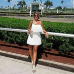 Mary Burgan - @jarsalizografos - Instagram