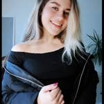 Mary Casperson - @mz_marycas - Instagram