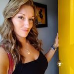Mary Christmas - @mrs_christmas365 - Instagram