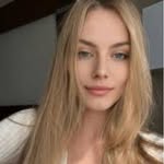 @maryconners_ - Instagram