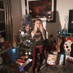 Mary Dennis - @mary._.dennis - Instagram